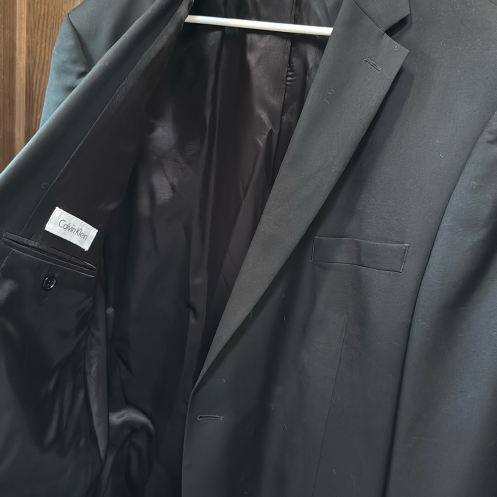 Calvin Klein Black Sport Coat Modern Tailored Design - Picture 3 of 11